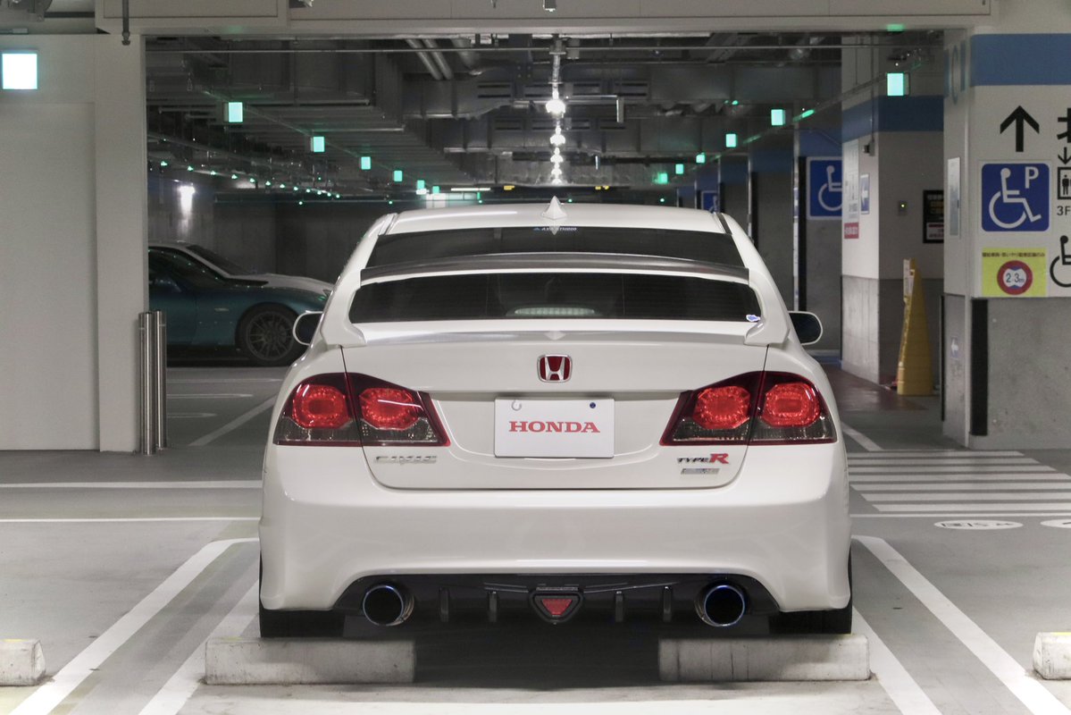 tomatofd2's tweet image. #純正テール倶楽部
まぁクリアの部分だけスモークに
塗ってるけど純正て事で😎