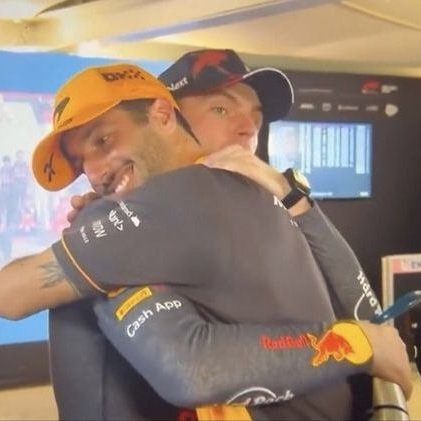 Verstttappen's tweet image. Us, but in different fonts.