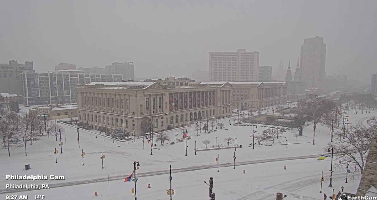 If you are a Philadelphian living abroad, you can enjoy the snow from this live camera feed of the Ben Franklin Parkway earthcam.com/usa/pennsylvan…