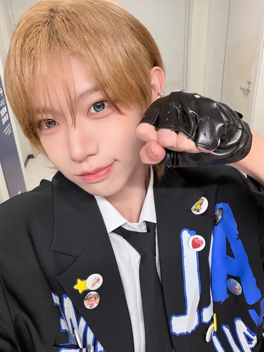 FOHA～ありがとうございます。2026年もよろしくお願いします。

#AHOF #아홉 #アホプ 
#SHUAIBO #장슈아이보 #シュアイボ