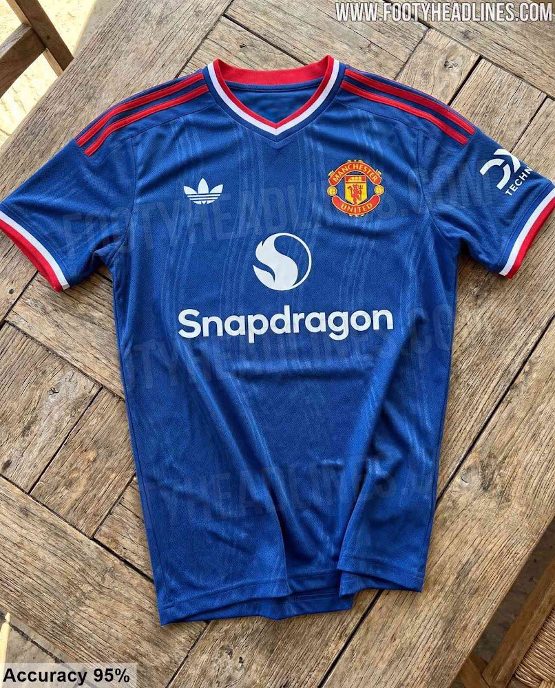 🚨NEW:

Manchester United’s leaked probable away shirt for the 2026/27 season on Bruno Fernandes.