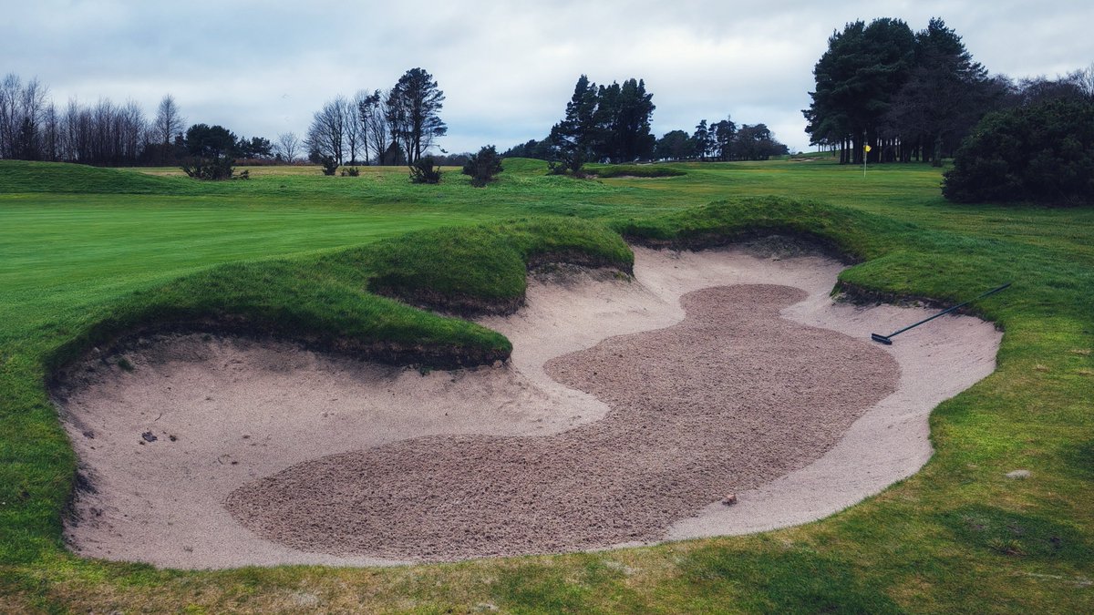 #ThreePositives from 9 damp morning holes.
1) 86% Fairways hit (72%avg). The custom fit GT2 with lovely Accra shaft doing the business.
2) +5.22 SG Short Game tour scale. 75% up n down success.
3) Shot of the day was the new boaby vokey 50° for an up n down par on the first hole.