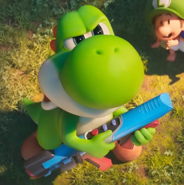 HE LOOKS SO ADORABLE!!!!!! 💚💚💚