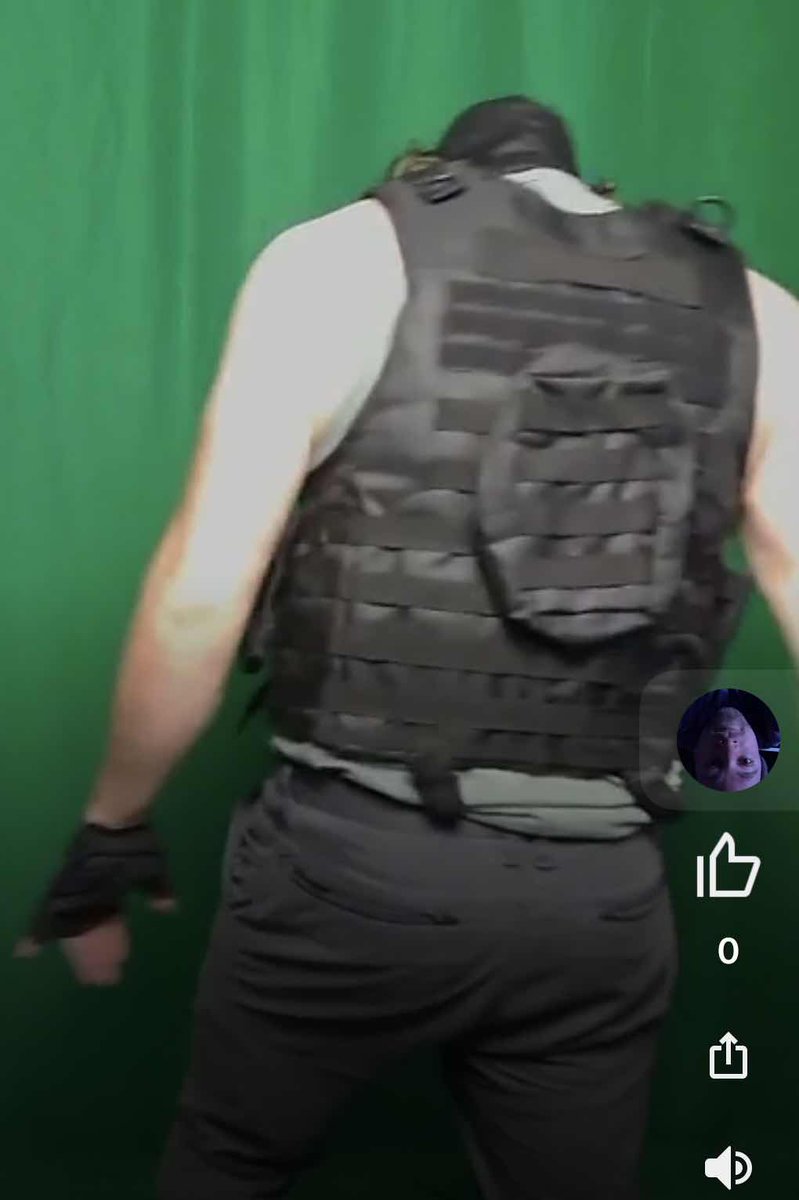 _Smactus's tweet image. My Call of Duty Ghost cosplay didn't go terribly.👻