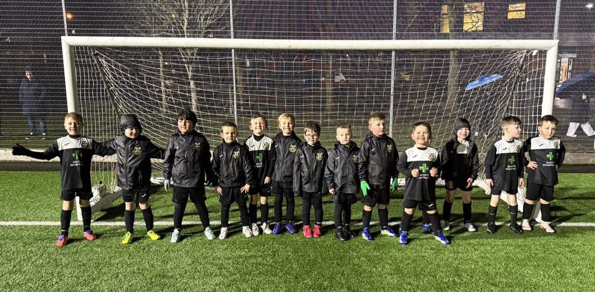 PollokUtdS_A's tweet image. Well done to our 2019s on their first matches against Park Villa on Thursday 👏⚽
#FutureStars #ProudClub #FirstMatch