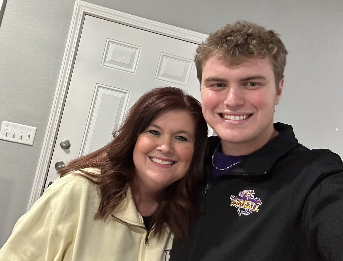 Todd Brown tweet media