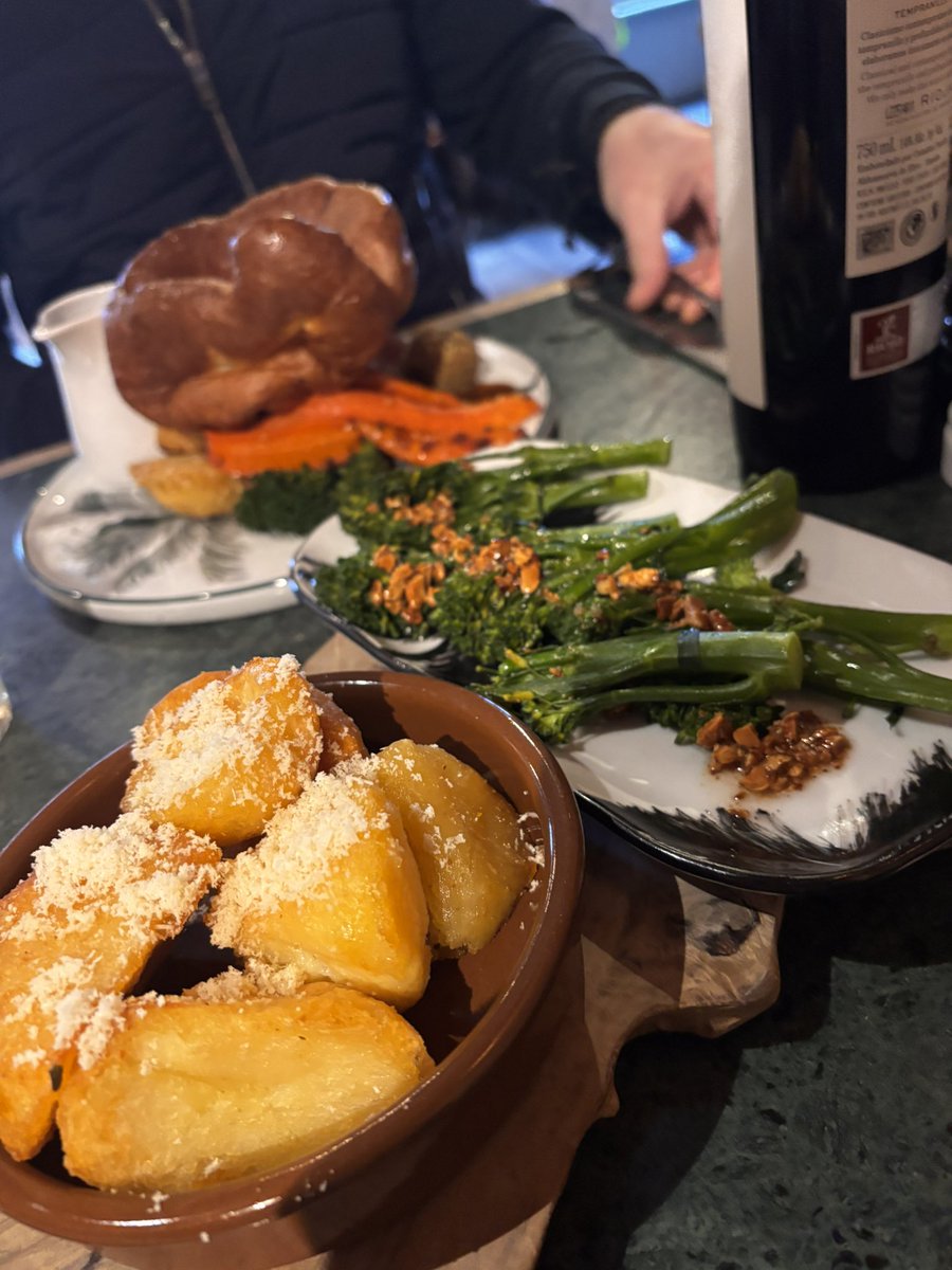 Greedychops tweet media