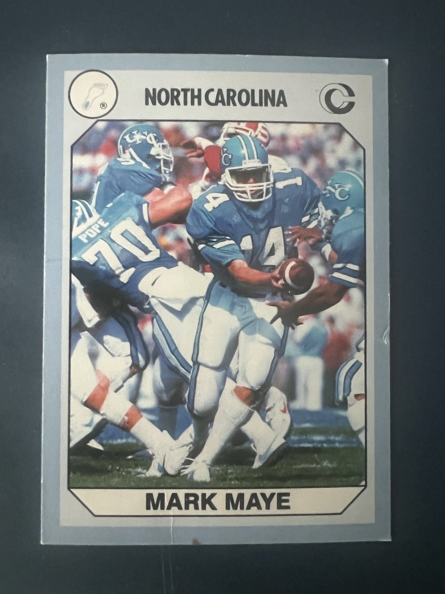 Decided to go through some old cards with the snowstorm and found this cool guy! <a href="/JoeyMurr/">Joe Murray</a> good vibes for today!