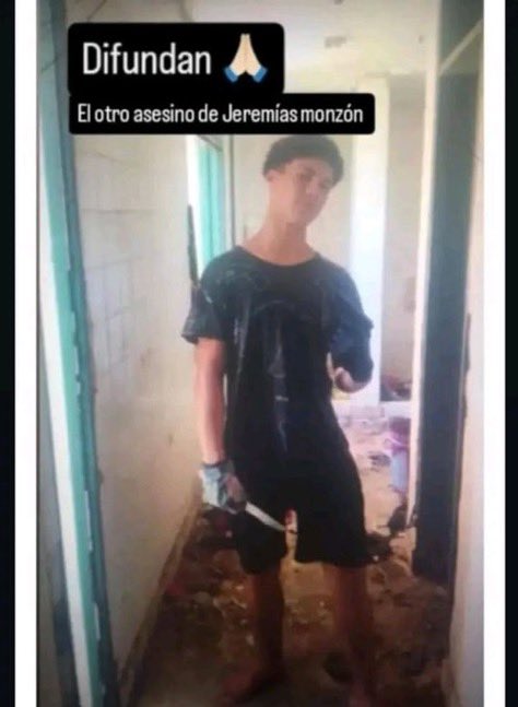Chino24046451's tweet image. La cara de los angelitos AS3S1N0S entre 14 y 16 años, le quitaron la vida de forma horrenda y brutal a Jeremías Monzón de tan solo 15 años.

Jere, no tuvo derechos humanos, ¿Porque los tendrían estos homicidas?