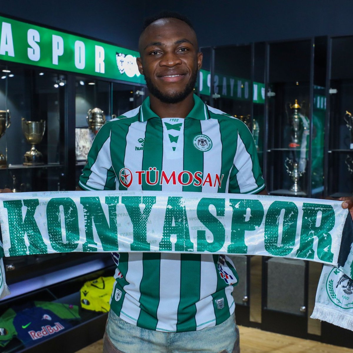 Deportes Reports tweet media