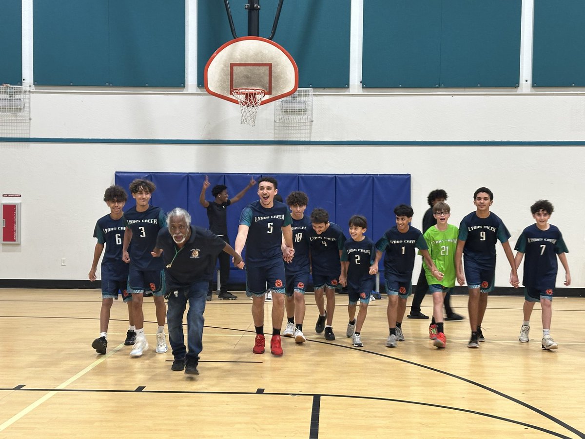 Lyons Creek Middle School tweet media