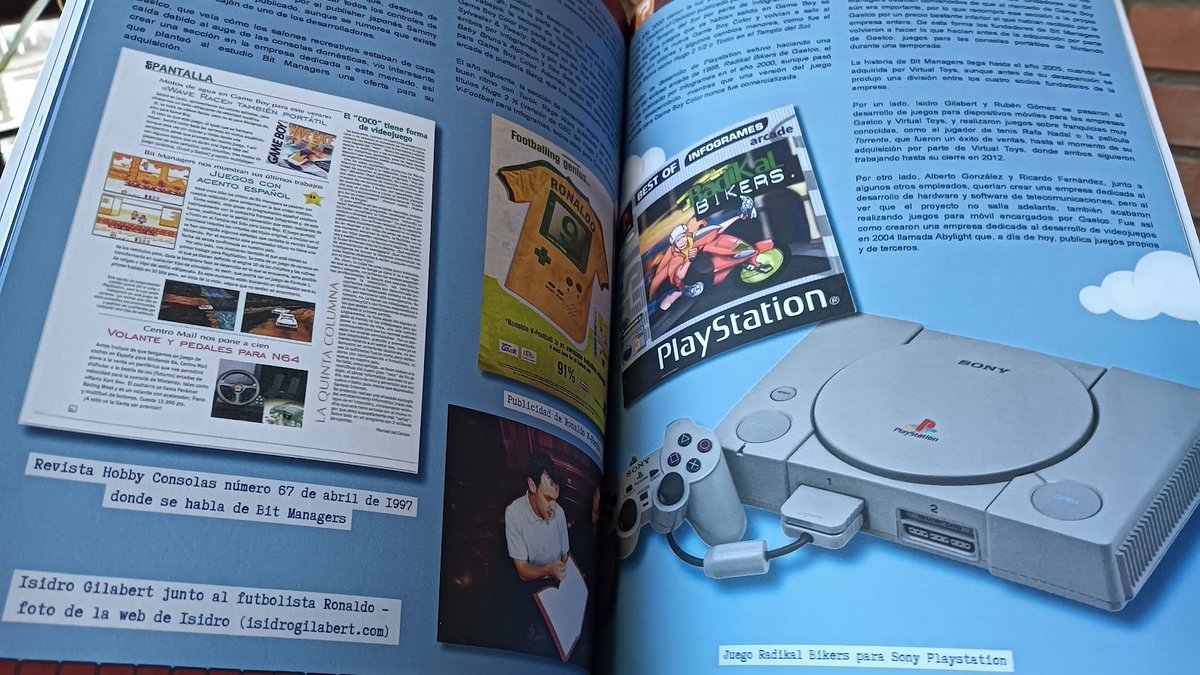 Me acaba de llegar el primer número del libro/revista "La edad oscura - El videojuego español de los '90" (64 páginas), un repaso a los videojuegos españoles para ordenador o consola de esa década, junto una crónica de la demoscene y un mini curso para desarrollar juegos de MSDOS