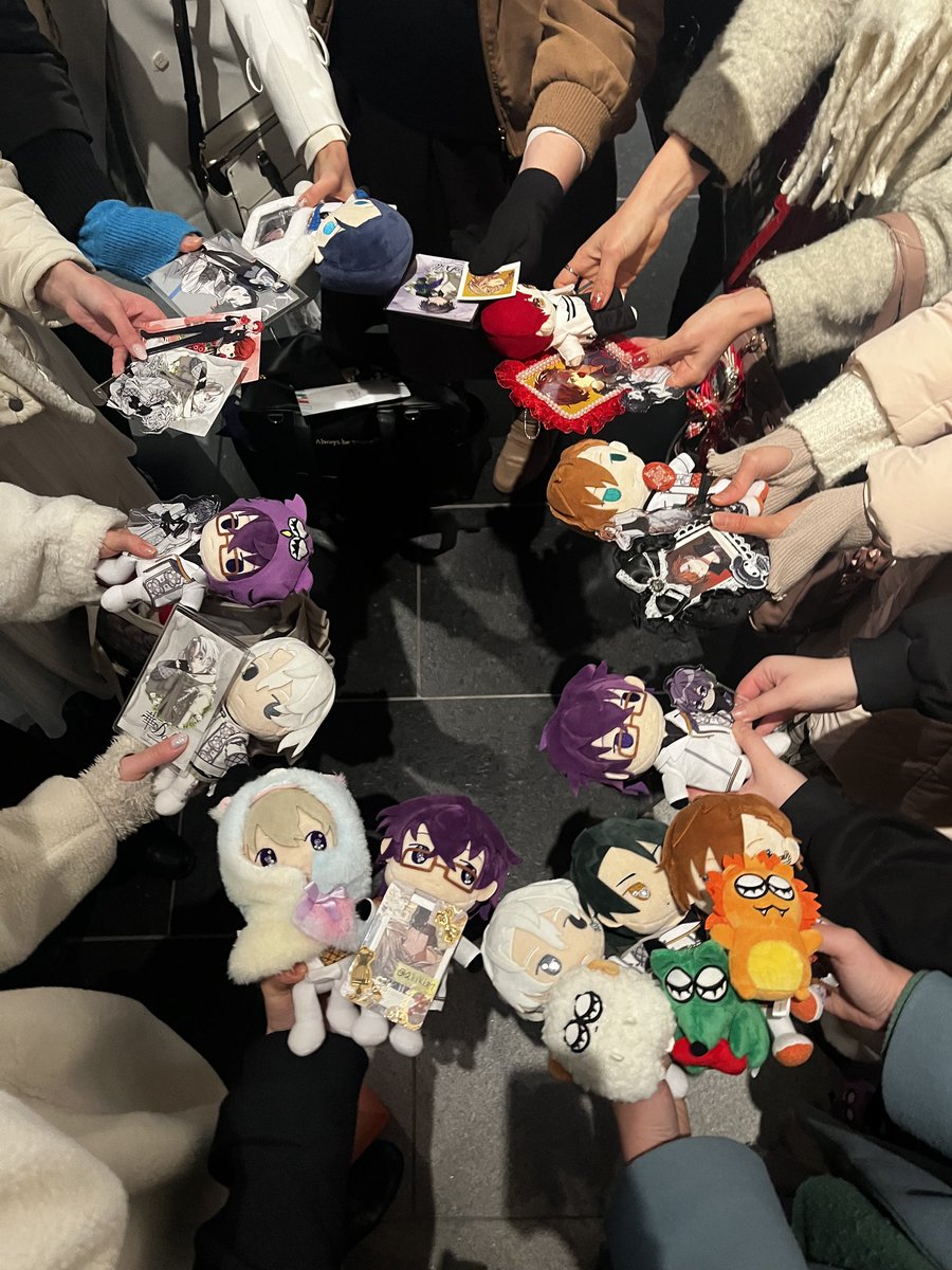 華Doll*イベント楽しかった!!!
沢山のAntholicとMeetできて本当に嬉しかったです!!
写真撮ってくれた皆さんありがとうございます!!