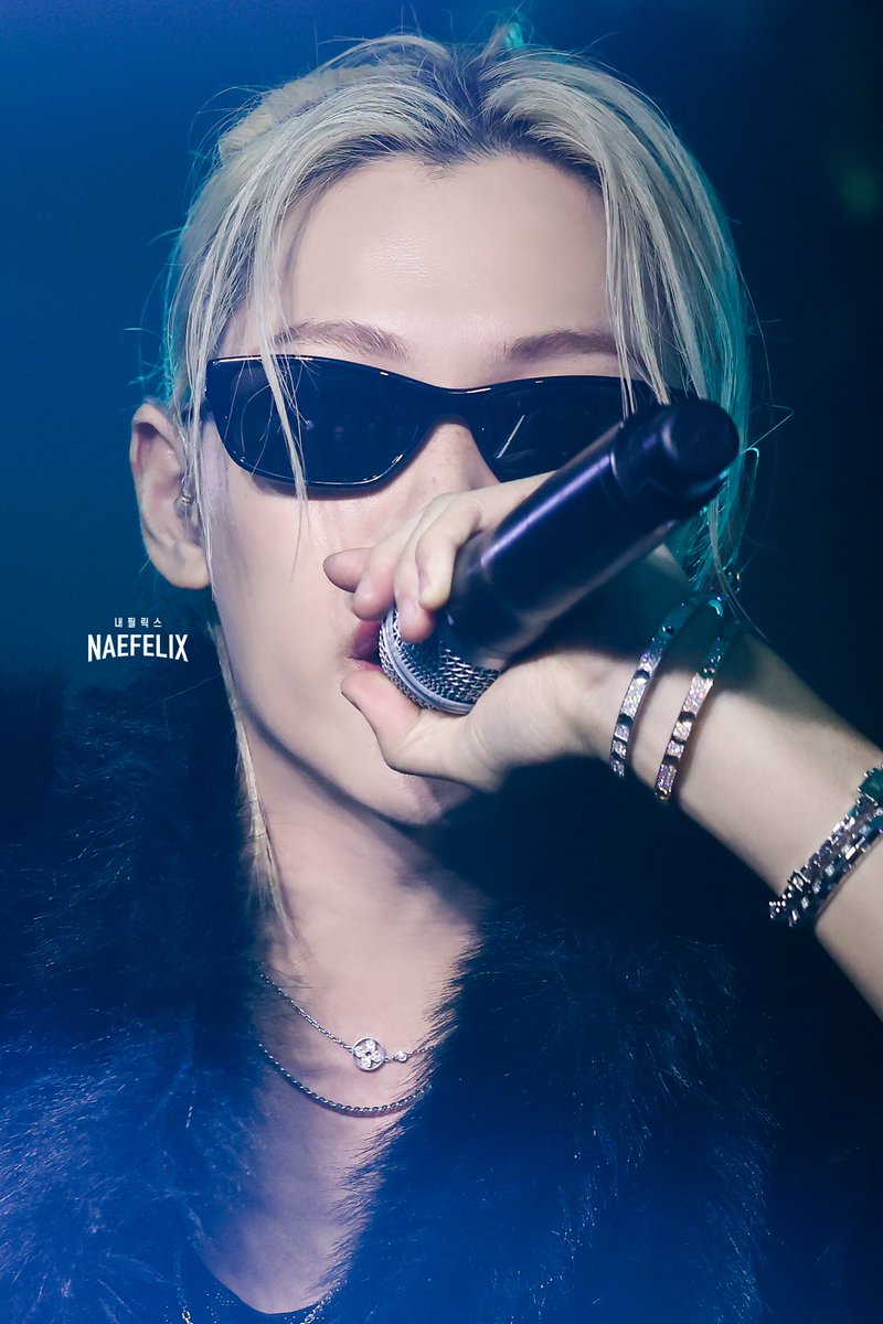 NAE_FELIX's tweet image. ✔️251222 NAVER X Spotify 이벤트 파티🎉

🎤😎🖤

#straykids #스트레이키즈 #felix #필릭스 #yongbok #용복 #NAEFELIX #내필릭스