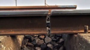 Encerramos a los ladrones de poca monta, pero a los grandes ladrones los elegimos para cargos públicos
- Esopo