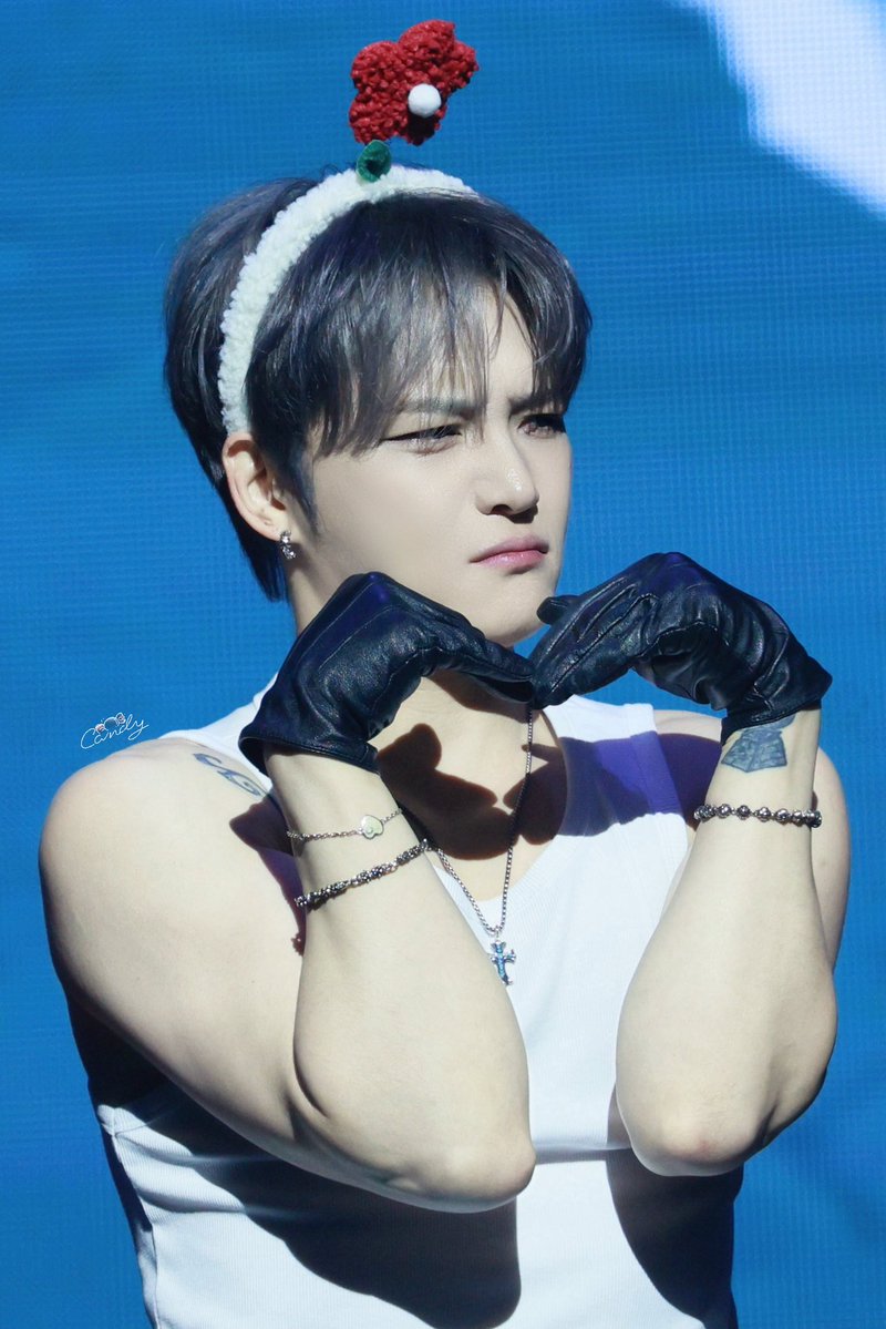 영원히 20대 같은 재중 오빠
생일축하해요
<a href="/bornfreeonekiss/">kimjaejoong</a>
#김재중 #재중 #KIMJAEJOONG
#JAEJOONG #ジェジュン #金在中
#GALAXY_1986 #갤럭시_1986