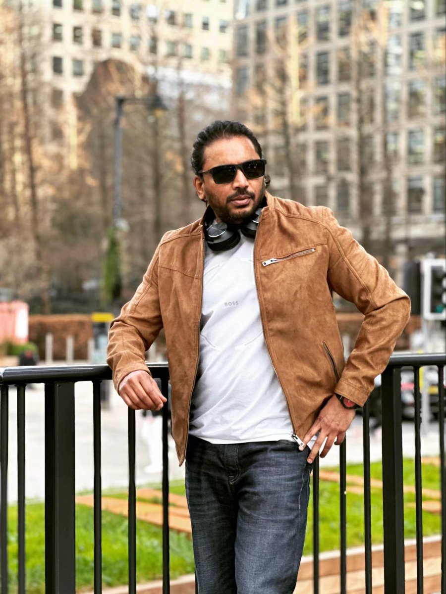 actoranandkumar's tweet photo. #pilotfilm #anandkumar #anand #mak #london #actor #tamilactor https://t.co/D1CPzSDbn5