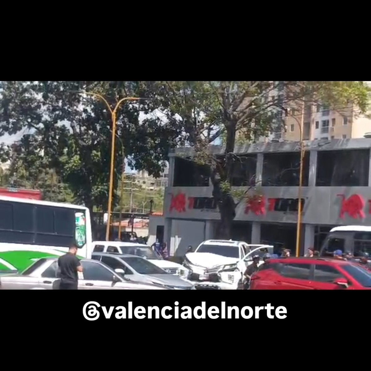 Av Bolívar norte de Valencia