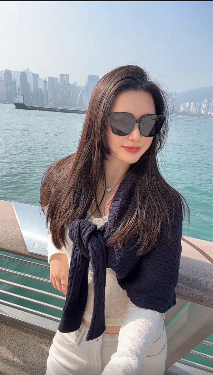 lin li tweet media