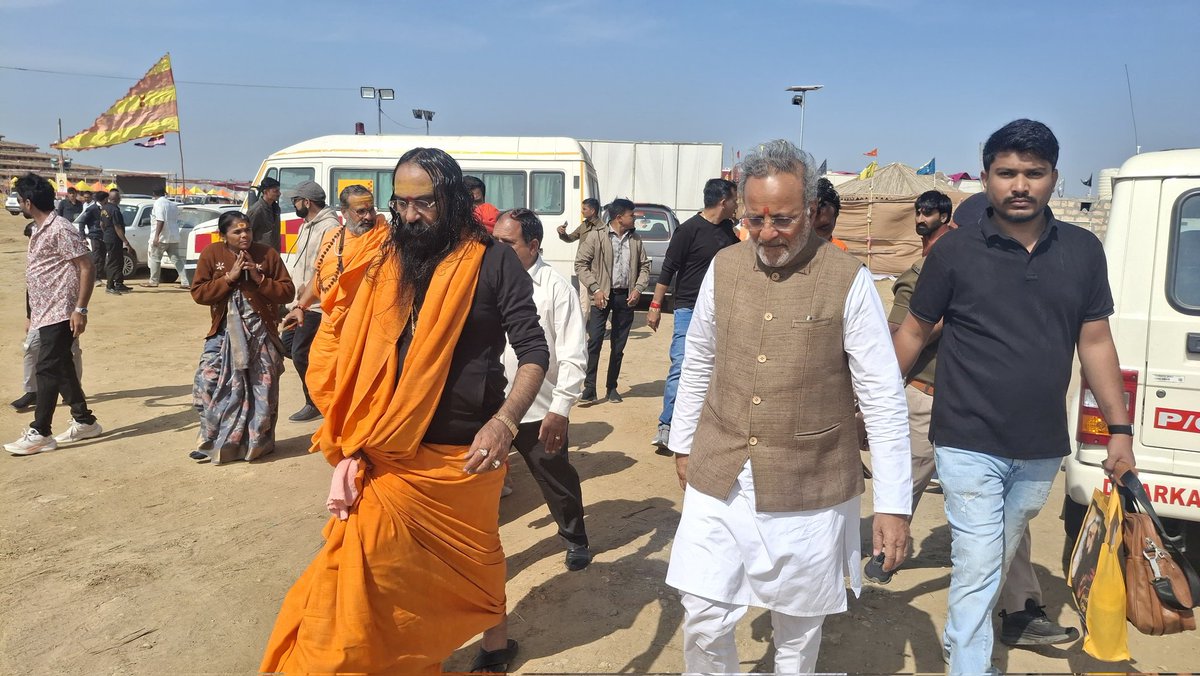 arjunmodhwadia's tweet image. દ્વારાકા ખાતે માન. ધારાસભ્ય શ્રી પબુભા માણેક દ્વારા આયોજીત શ્રીમદ દેવી ભાગવત કથા, 57 કરોડ જાપ સાથે ચંડી મહાયજ્ઞ તથા 1008 શિવલિંગ મહારુદ્રાભિષેક કાર્યક્રમમાં હાજરી આપી.

#Dwarka