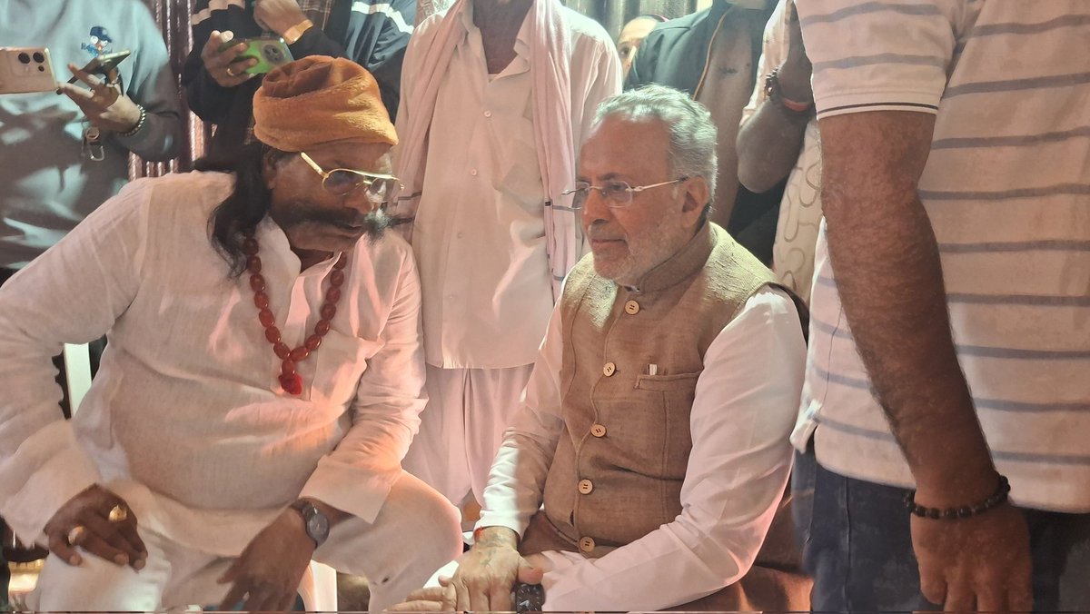 arjunmodhwadia's tweet image. દ્વારાકા ખાતે માન. ધારાસભ્ય શ્રી પબુભા માણેક દ્વારા આયોજીત શ્રીમદ દેવી ભાગવત કથા, 57 કરોડ જાપ સાથે ચંડી મહાયજ્ઞ તથા 1008 શિવલિંગ મહારુદ્રાભિષેક કાર્યક્રમમાં હાજરી આપી.

#Dwarka