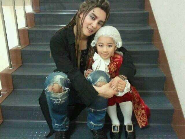 #끝나지_않는_음악_김준수
#뮤지컬배우김준수_데뷔16주년
온몸으로 노래하고 연기하는 나의 황금별 준수야 뮤지컬 데뷔 16주년 축하해🩷