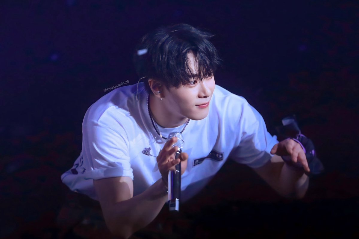 everglow0126's tweet image. #영원히빛나는달_문빈_생일축하해

우리 빈이 생일 많이 많이 축하해
보고싶다 빈아💜