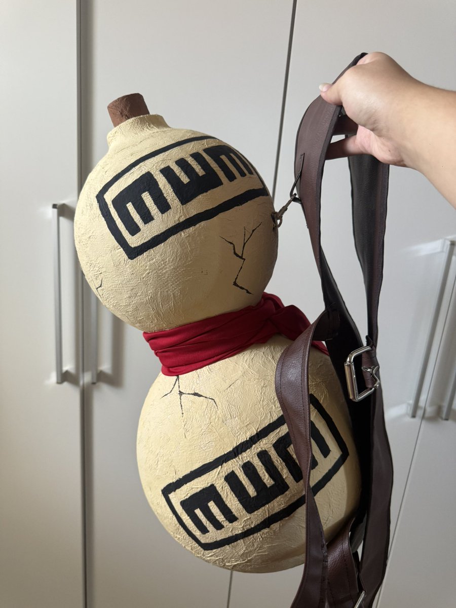 U3CHISA's tweet image. minha cabacinha que fiz graças aos anos assistindo art attack