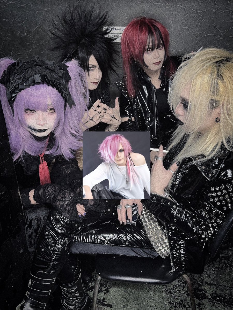 Deathpair_info's tweet photo. 1/25池袋BlackHole御来場ありがとうございます。

セットリスト
1.霞
2.嫉
3.Dusk
4.憎悪
5.劇薬
6.Bondage
7.Deathside

活動休止最終公演
→2/6HOLIDAY SHINJUKU https://t.co/84RXUAT2eZ