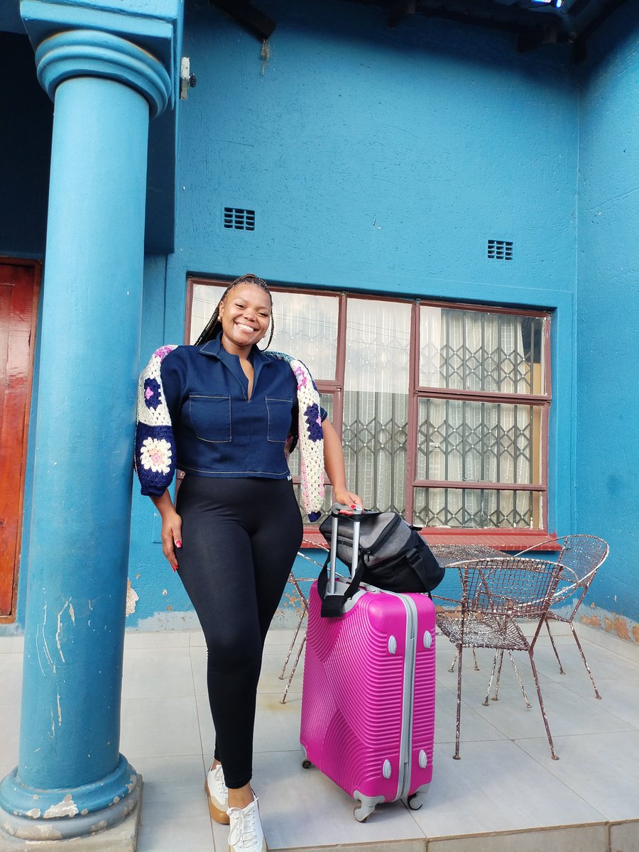 Overnight bag packed to his place coz he ghosted me😞...