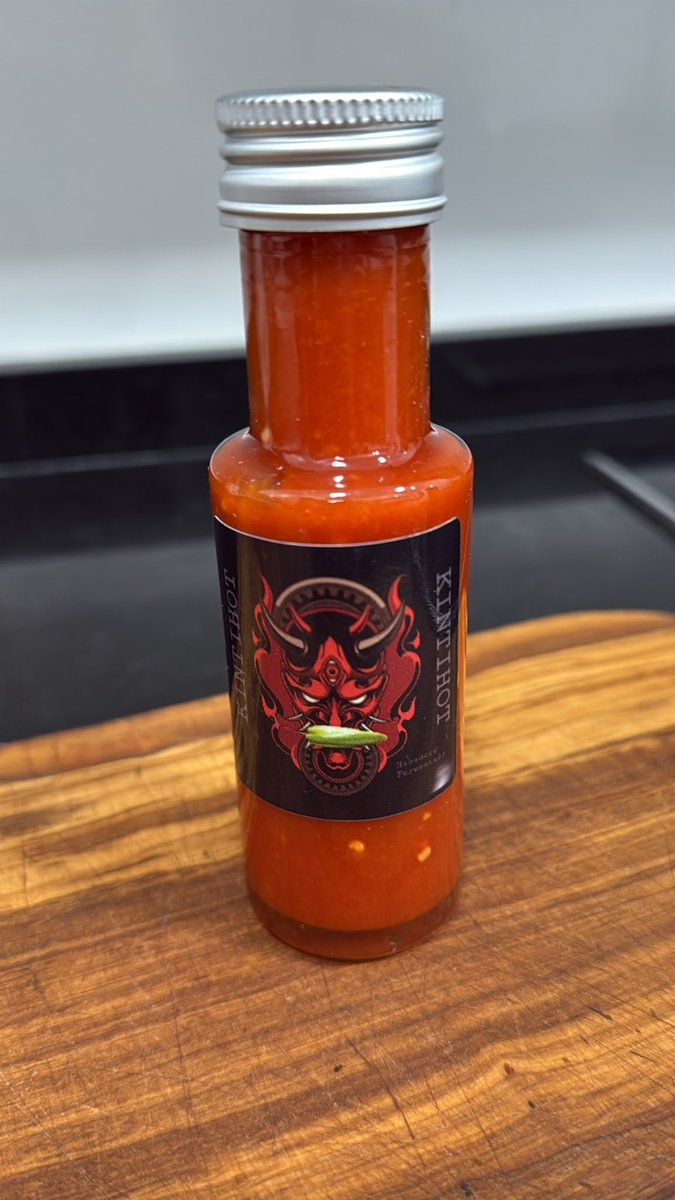 La Dura Realidad 🇪🇦 ⚽️🤍🍷🍺🍽 tweet media