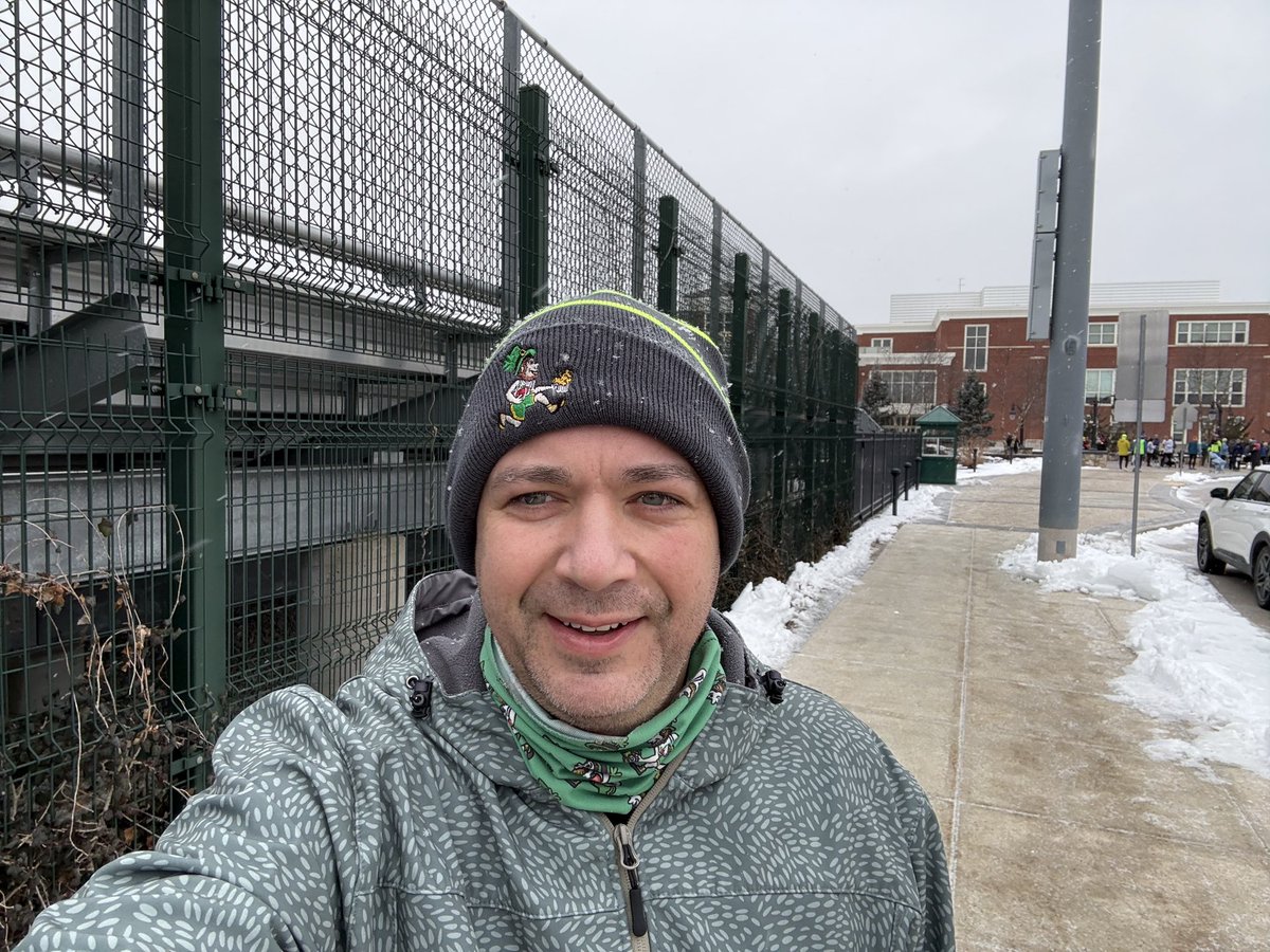 A little road race action just before the blizzard hits! Good running at the Frozen Pilgrim in Marshfield this morning. Bring on the snow! (And the couch!) #runchat #running #blizzard #GoPats