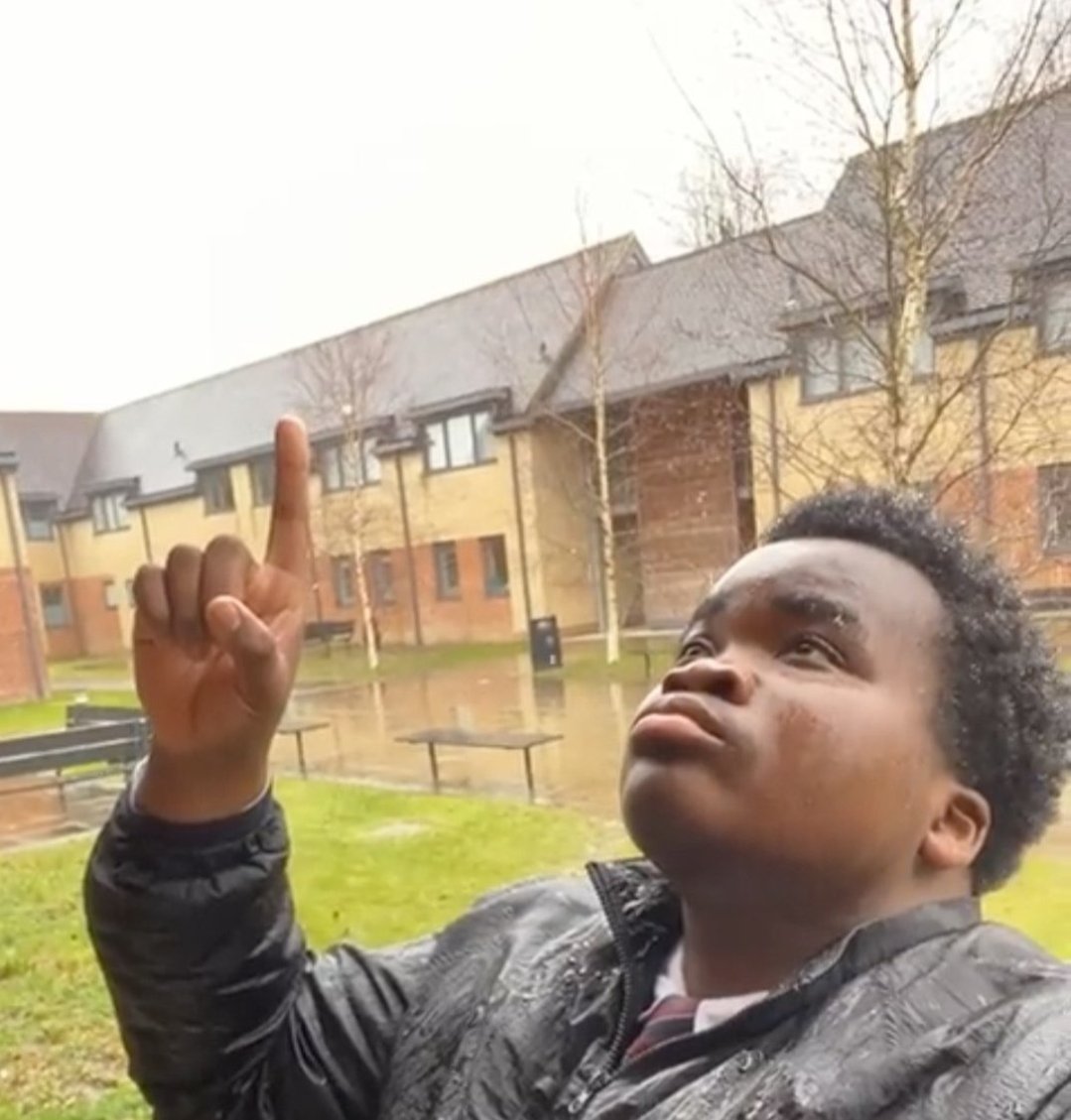 YaneKariuki's tweet image. Baba muweza yote,twaukabidhi mchuano huu wa leo mikononi mwako. Tunaomba uwepo wako uwe pamoja nasi ili tukaweze kuibuka washindi dhidi ya mahasidi wetu wana Arsenali nazo sifa na shukrani zikabaki kuwa zako milele. Amin