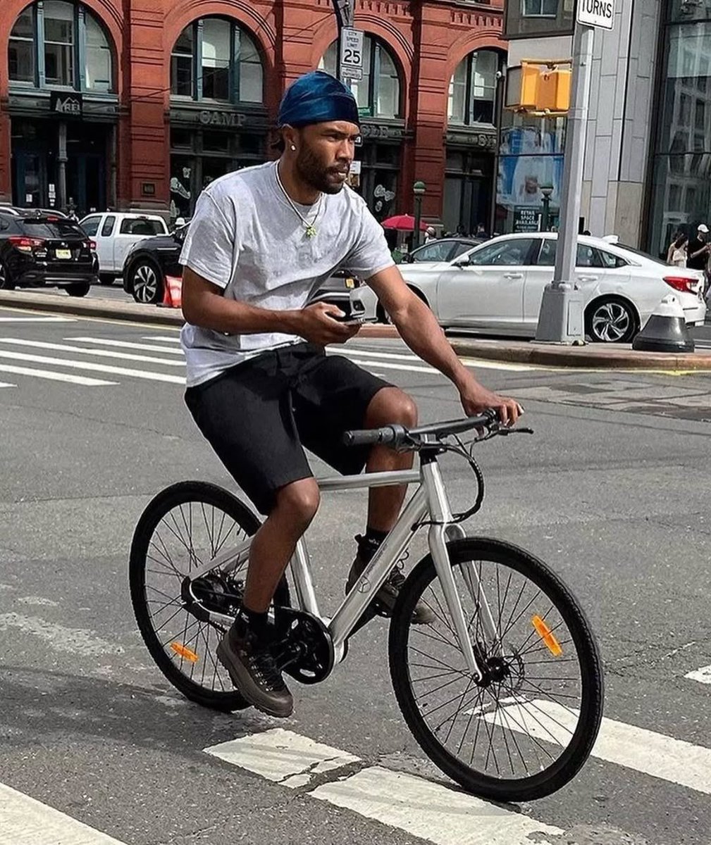 Slatt2Trimm's tweet image. I would live lowkey, but there will be signs.