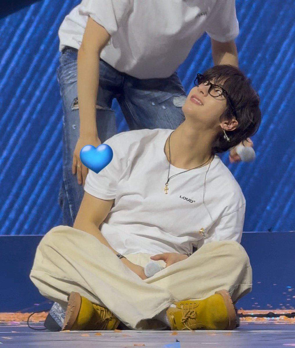 mukylosaurus's tweet image. 귀요미 얼굴🫳🫳🫳