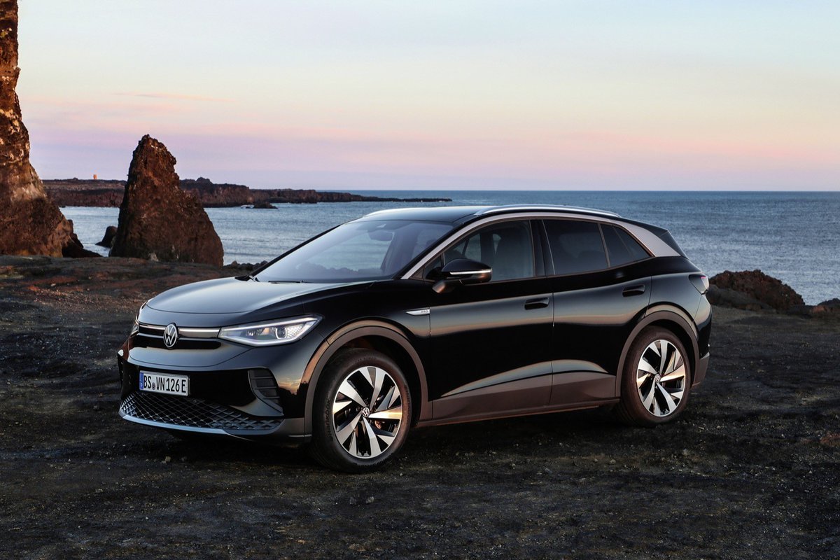 autoblog's tweet image. Nieuw artikel: “Facelift” Volkswagen ID.4 gaat herkenbare naam afstoffen autoblog.nl/nieuws/facelif…