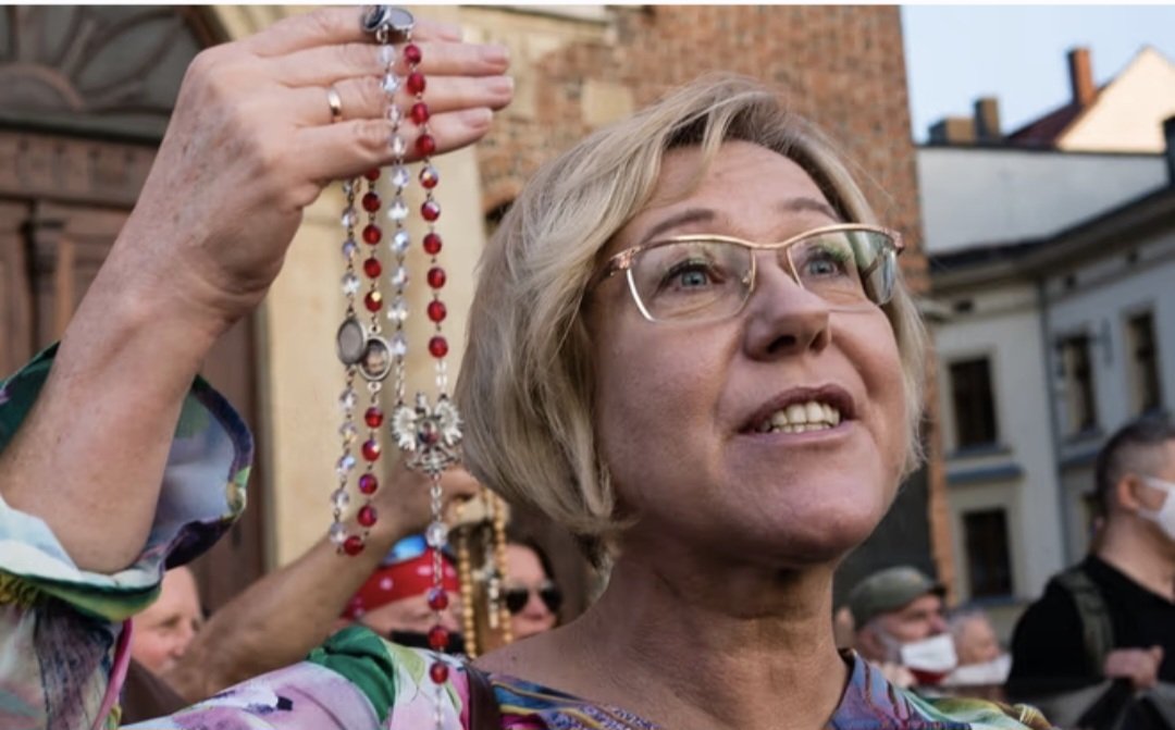 Brawo Zurek - rusza proces bylej kurator oswiaty Barbary N. - jednego z najwiekszych dziwadel w kaczym freak show  Ament 😇