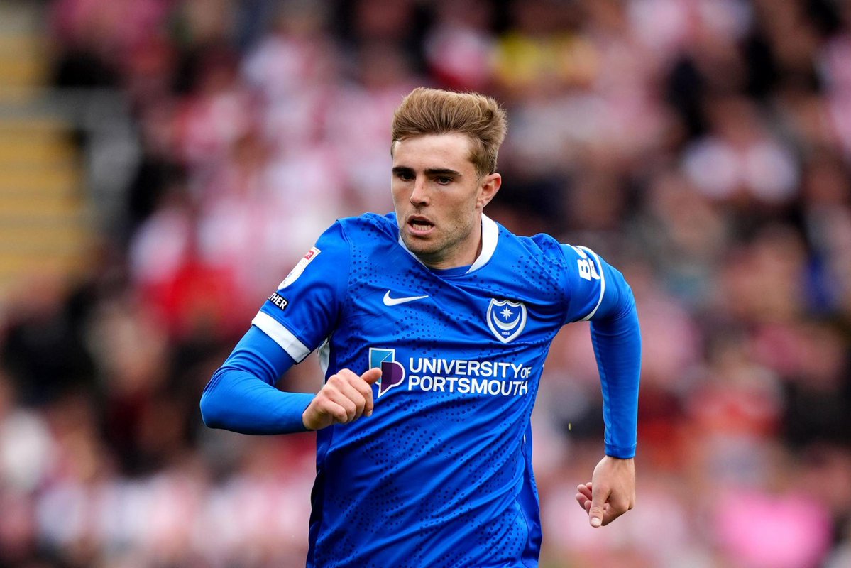 _JLWilson's tweet image. Zack Swanson is some player,he has played CM, LB &amp;amp; CB in 3 games - all of which are not his natural position &amp;amp; #Pompey have returned 5 valuable points.

Highly intelligent footballer