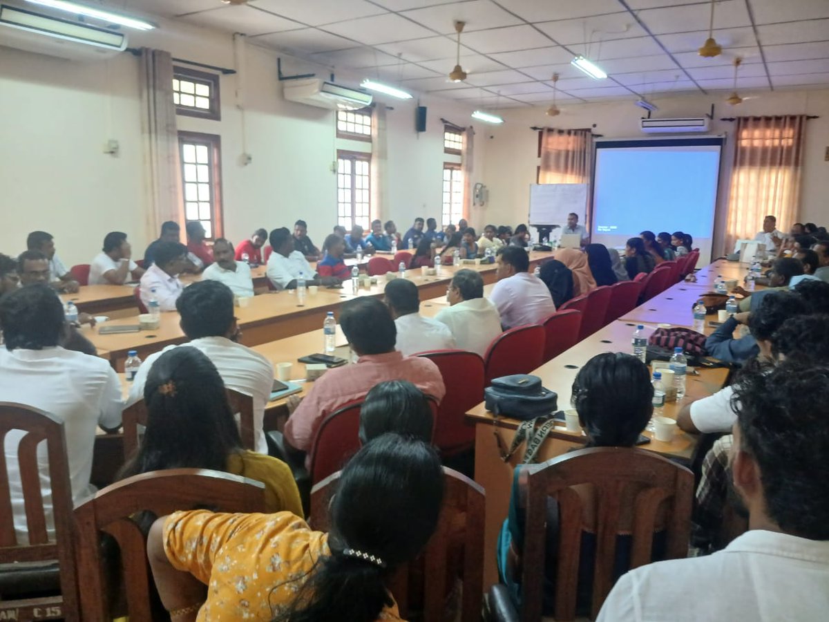 AingkaranK's tweet image. Led a discussion in Jaffna on the proposed #PSTA and the current #PTA, it became clear that many calling for repeal lack clarity on why it should be repealed. Decisions driven by social media, not informed debate, weaken democracy, as recent elections have shown all too clearly.