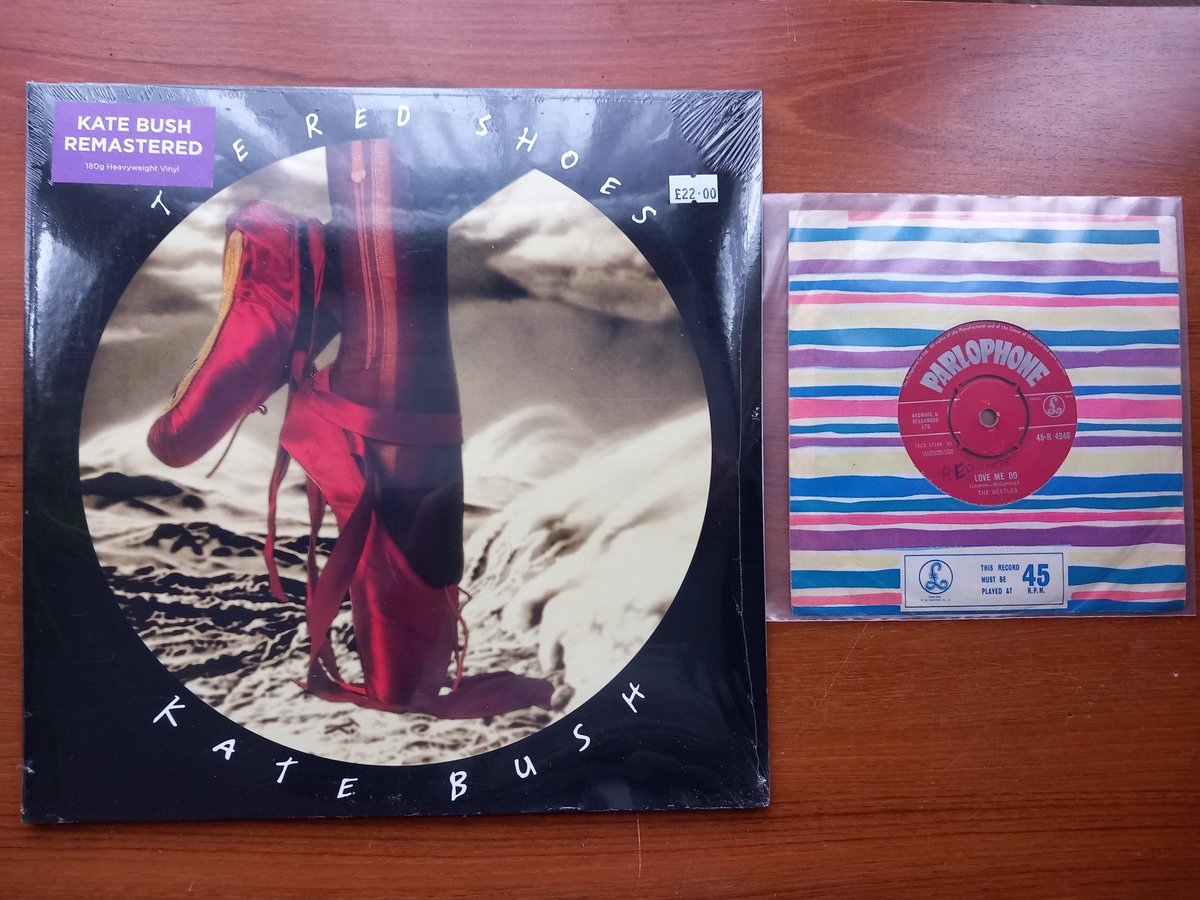 MusicPhotoKeith's tweet photo. @ADixonMusic I've just come back from my first record fair in years. These two cost me less than £66. https://t.co/rczszFvRFG