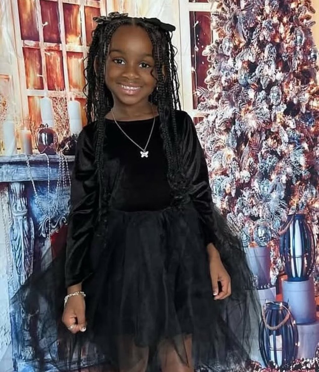 annamlulis's tweet image. This is Ivory Smith

She was k*lled by an illegal immigrant when he crashed into her drunk driving 

She was only 7.

Her life mattered.