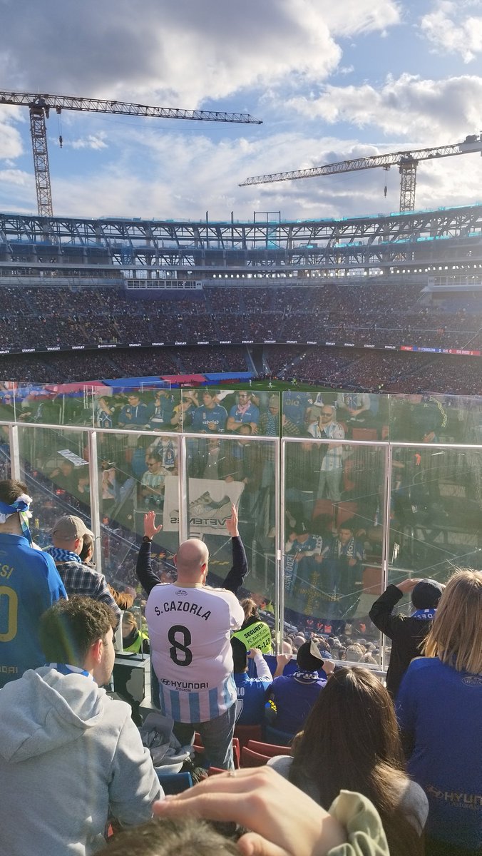 Astvriano's tweet image. Visibilidad de la grada visitante en el Camp Nou
#lamejorligadelmundo