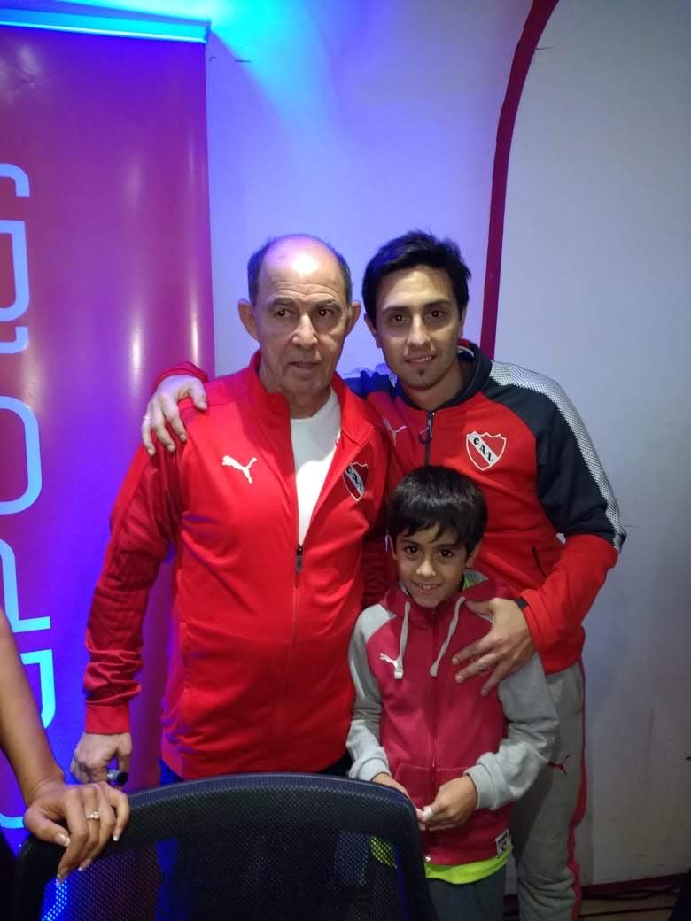 Feliz cumpleaños maestro 🎂 ⁦<a href="/BochiniOficial/">Bochini</a>⁩ ⁦<a href="/Independiente/">C. A. Independiente</a>⁩