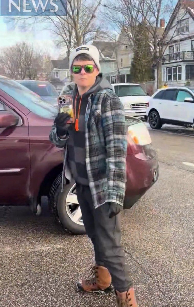 tinfoilbaddie's tweet image. I won’t be manipulated into believing these people are the good guys. I just don’t care anymore.