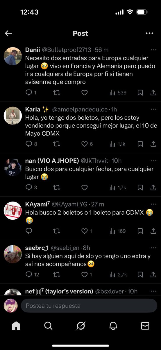 ryaavcat's tweet photo. pero si se dan cuenta como son de estupidas? 😍😍😍despues no salgan con sus funas 
#ARMYNoCompraReventa #ArmyContraLaReventa https://t.co/VnKuH26wrS