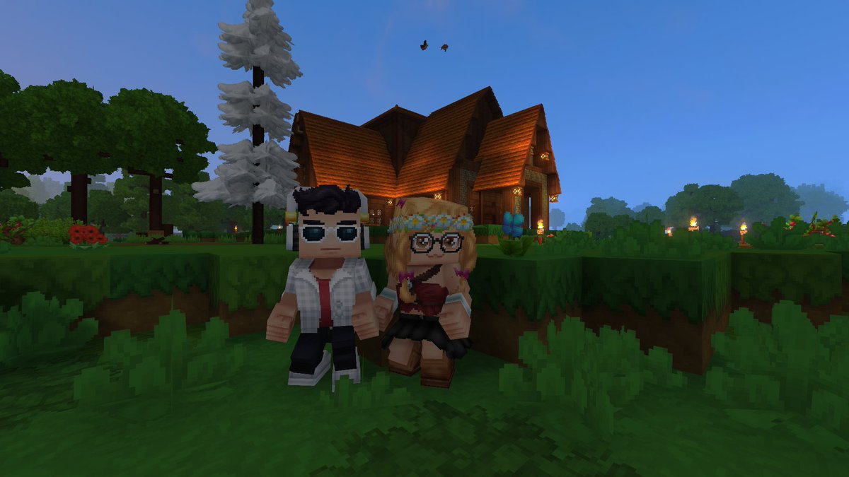 MIIXTURA's tweet image. Eu e o Danilo no @Hytale @Simon_Hypixel 🤗 PS: Danilo quem construiu a casa kkkkkkkkkk