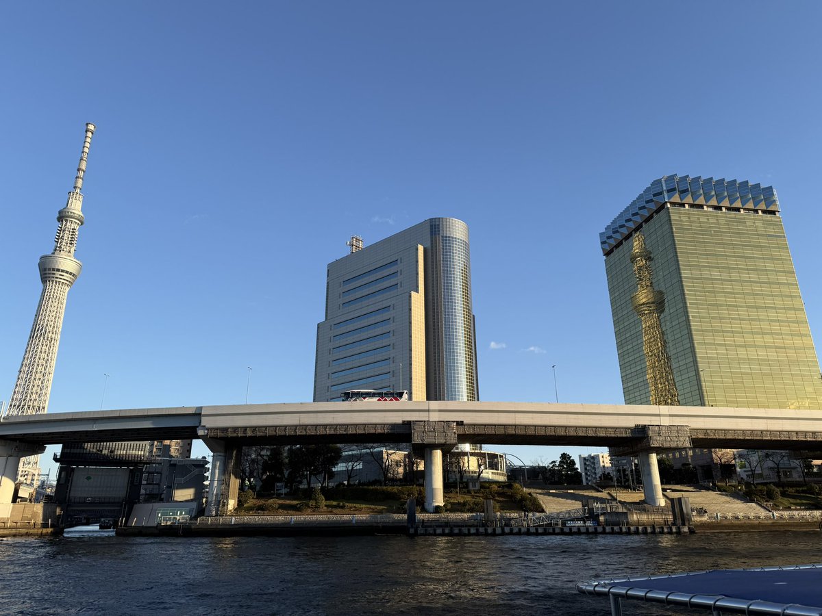 н i м a--☆∩'ω'∩ tweet media