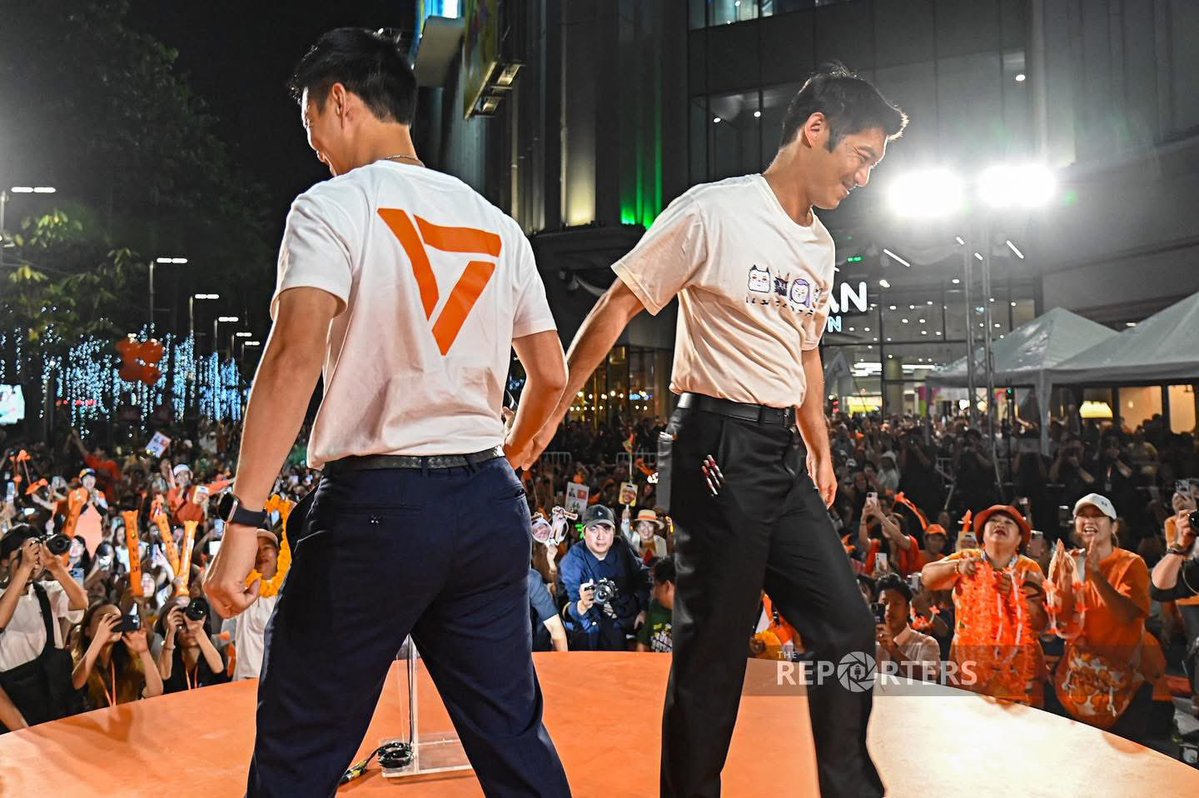 Nusha33820120's tweet image. กุร้องไห้กับสิ่งนี้ ลมใต้ปีกที่คอยเติมพลัง มอบความเชื่อ ส่งต่อความหวัง 

#พรรคประชาชน4️⃣6️⃣ 
#เชื่อในประชาชน