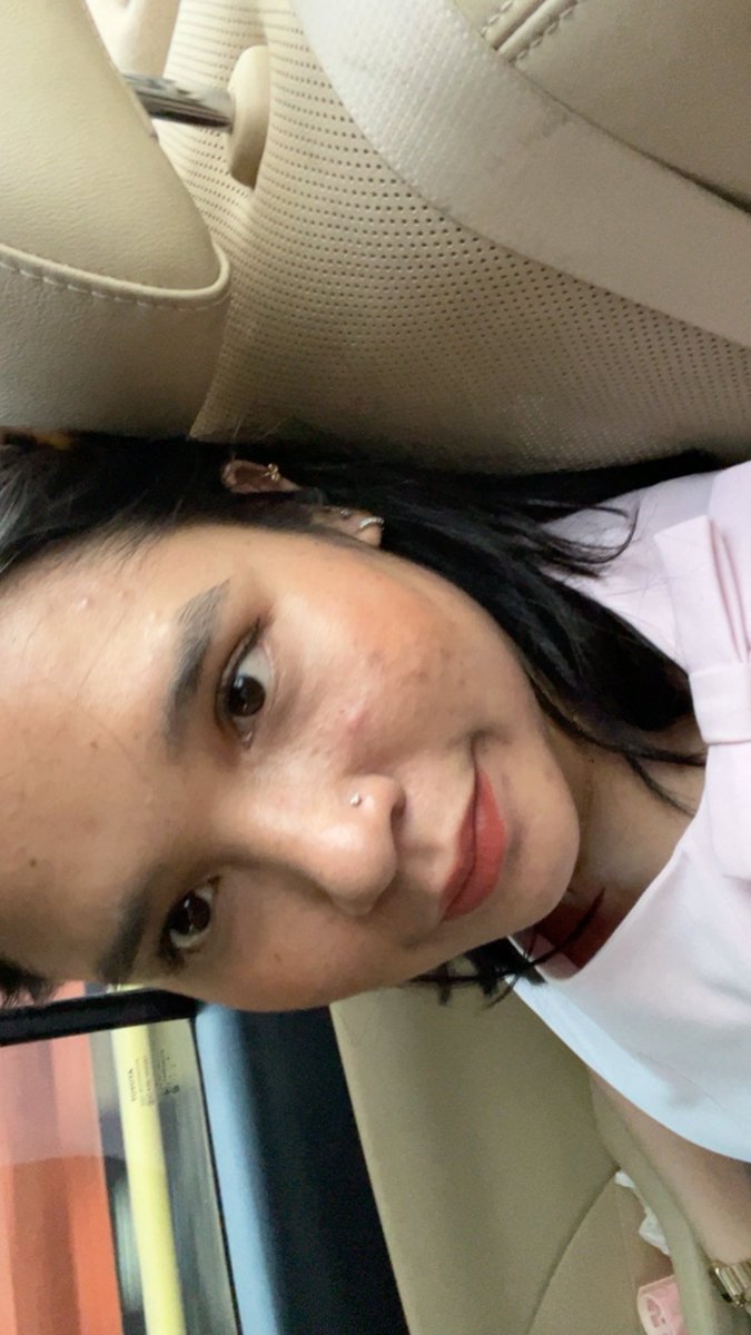 lemonsque's tweet image. butuh bgt temen cerita tp gamau org yg kukenal🥹🥹