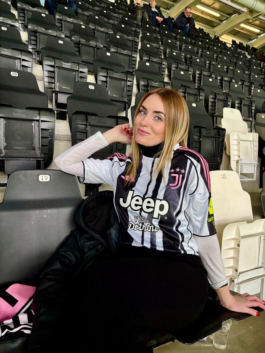 Ci siamo 🥹🥹🥹🤍🖤🤍🖤